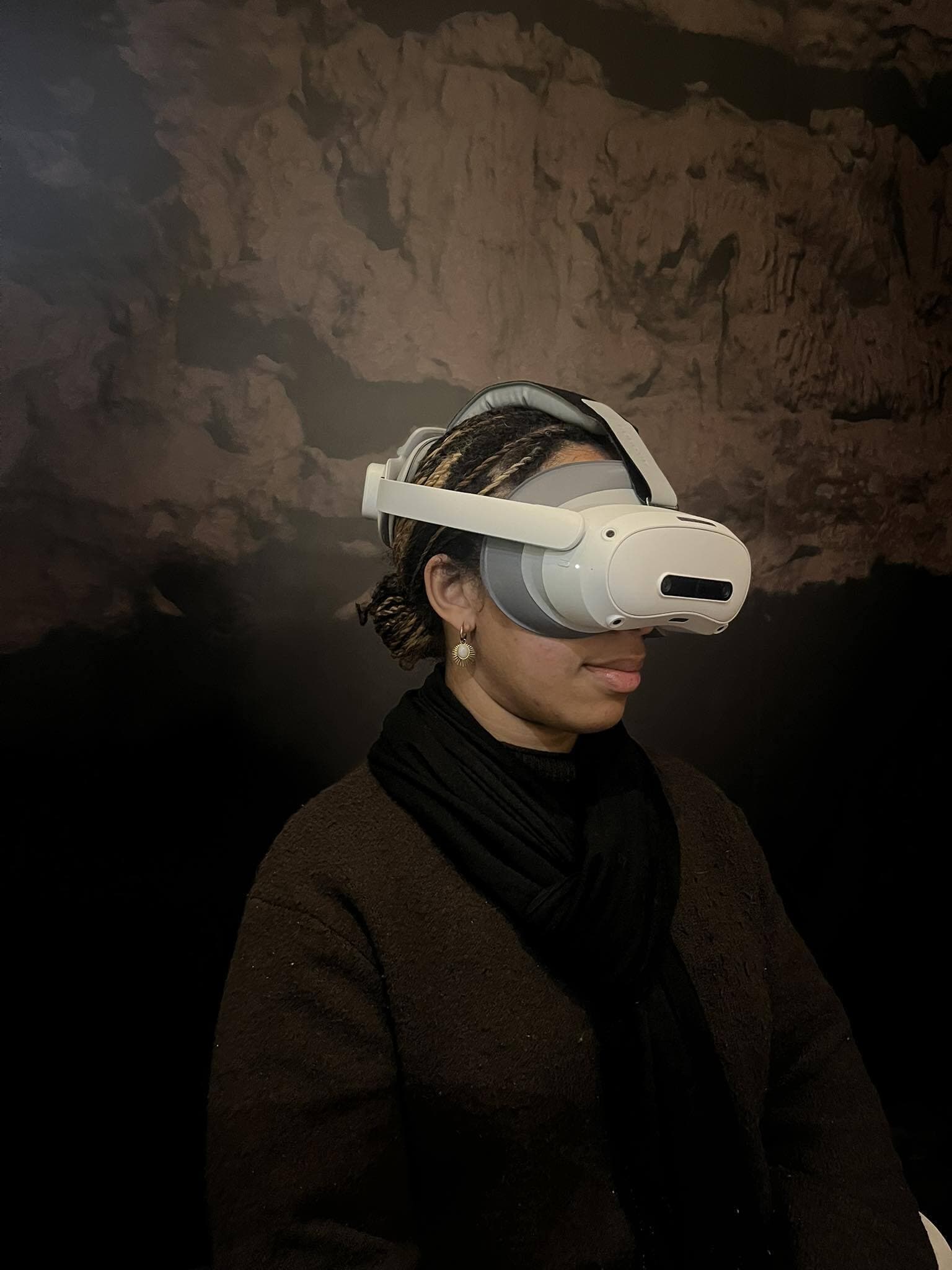 Expérience avec casques VR de la grotte de Cussac