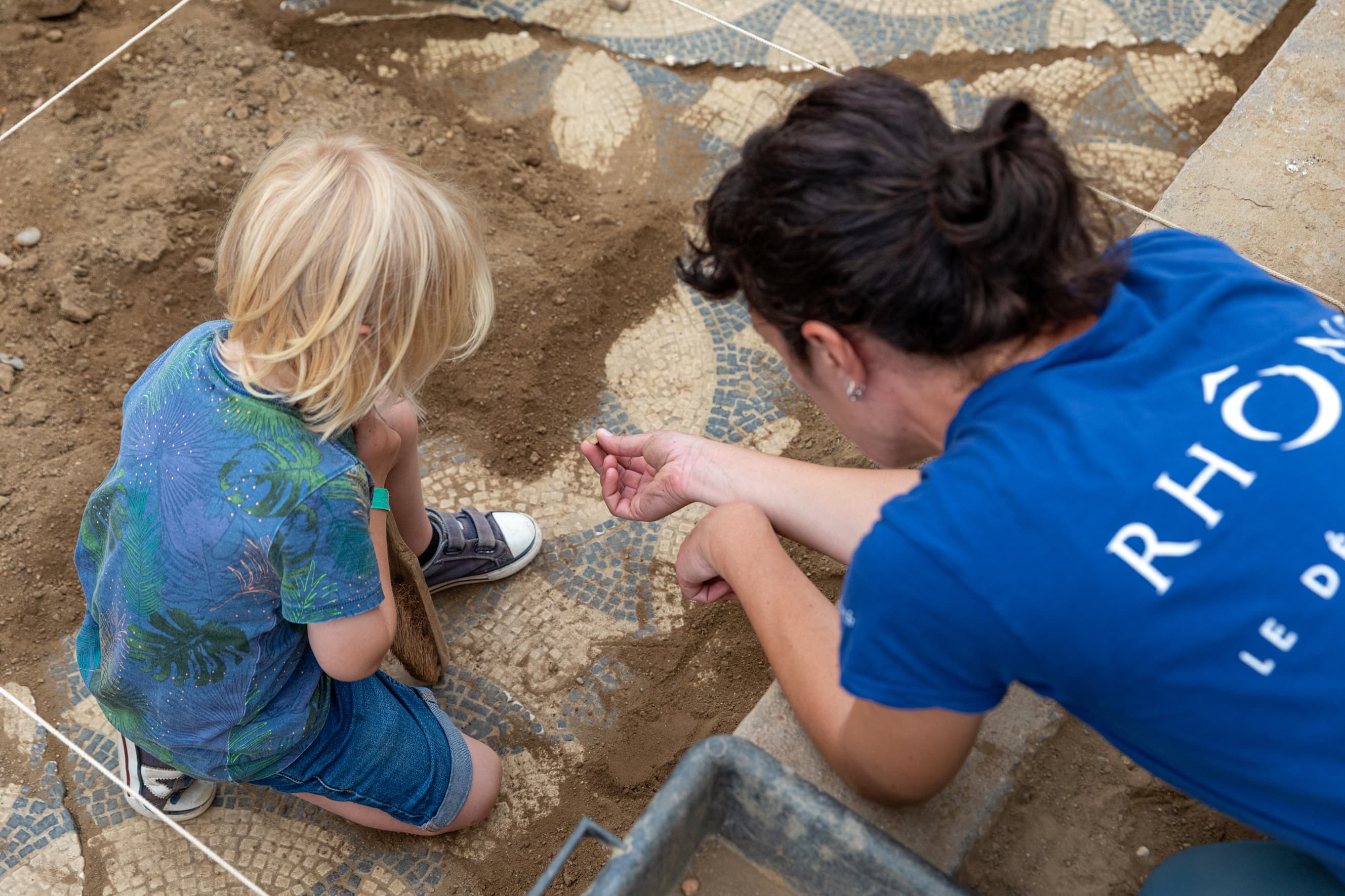 Expérimentez l'archéologie