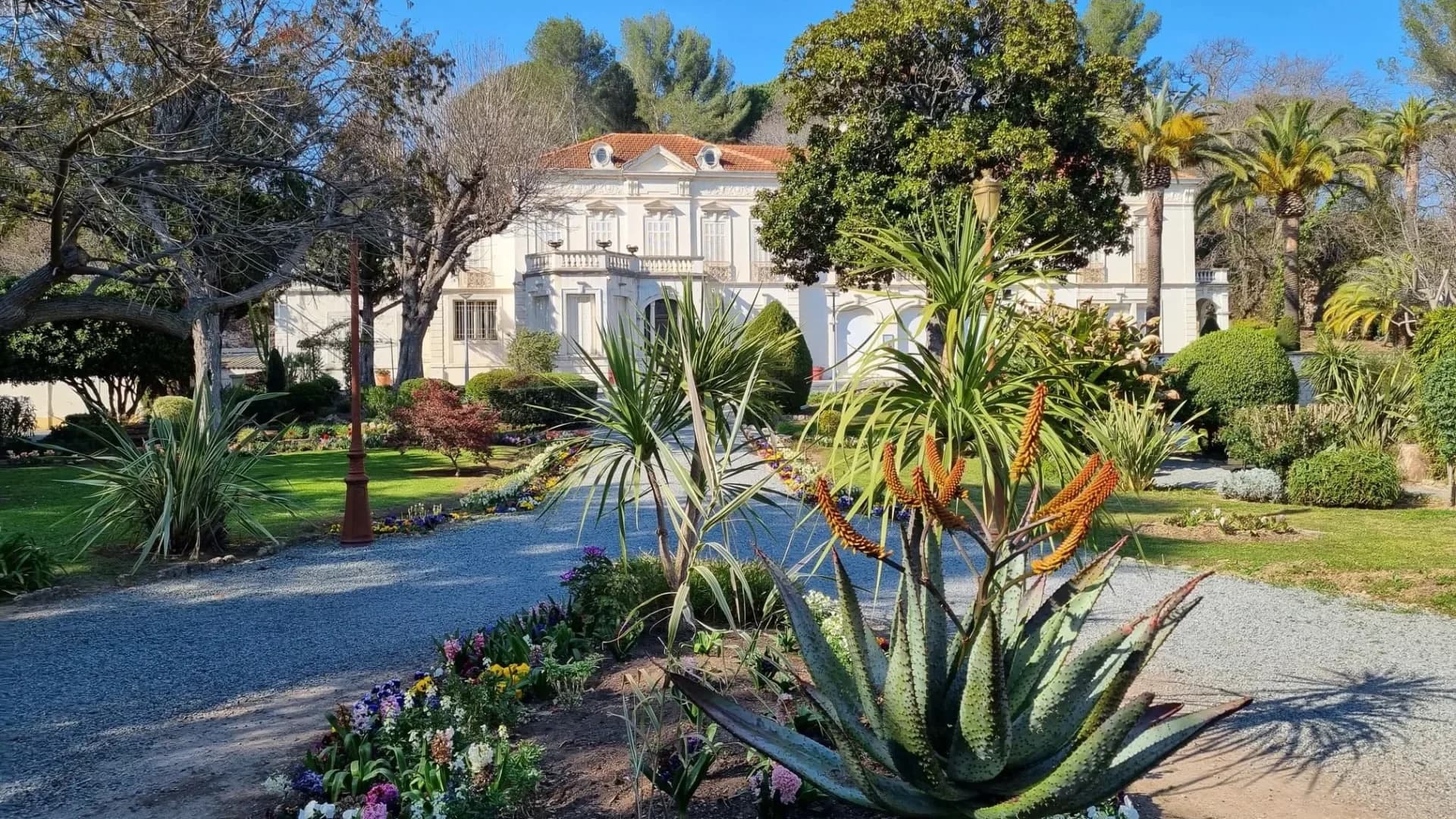 Visite botanique des jardins de la Villa Marie