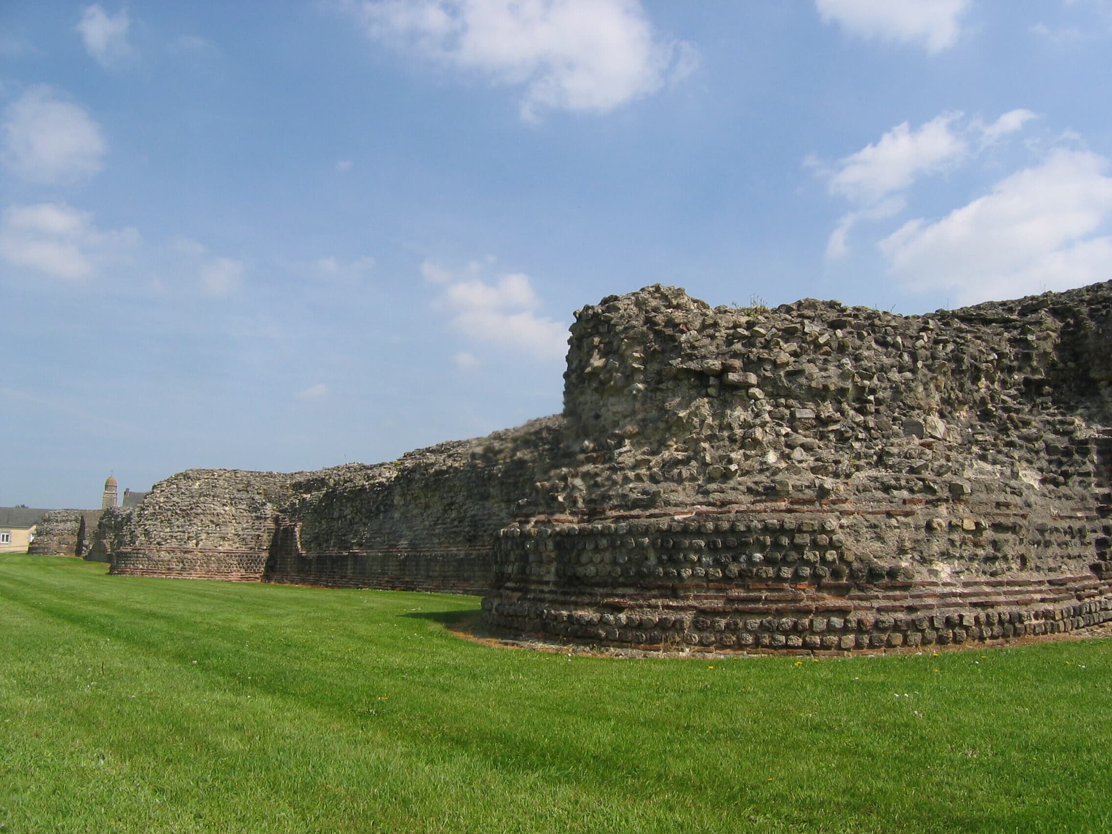Visite commentée "De la forteresse de Jublains au château de Mayenne"