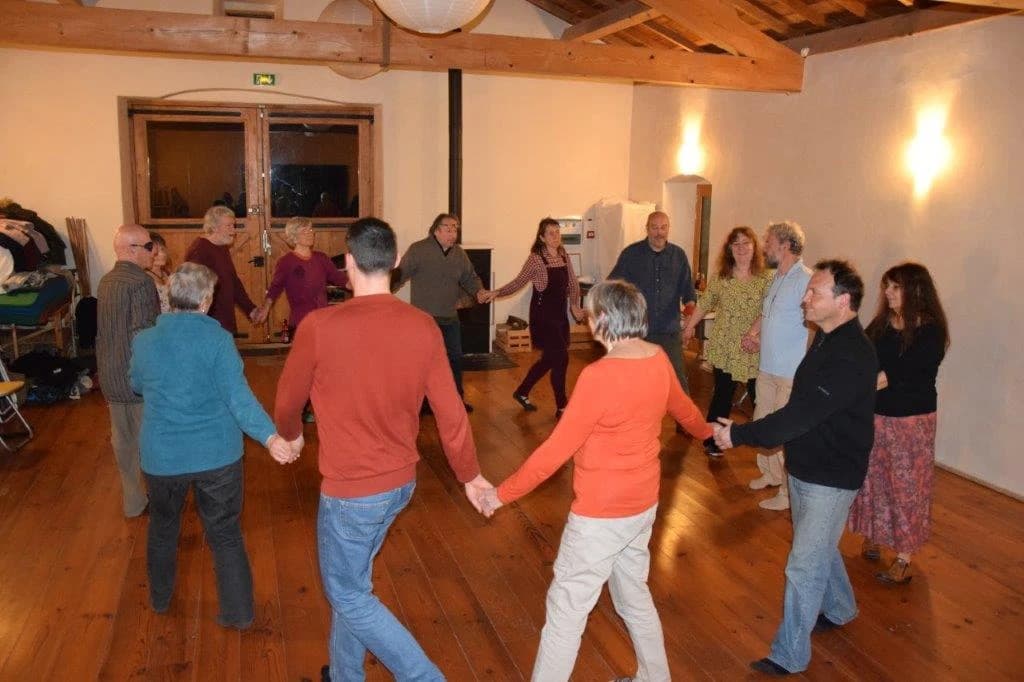 Atelier et bal de danses collectives folk au Regain de la Mure