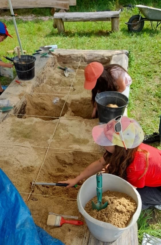 Bac de fouilles pour petits et grands apprentis archéologues
